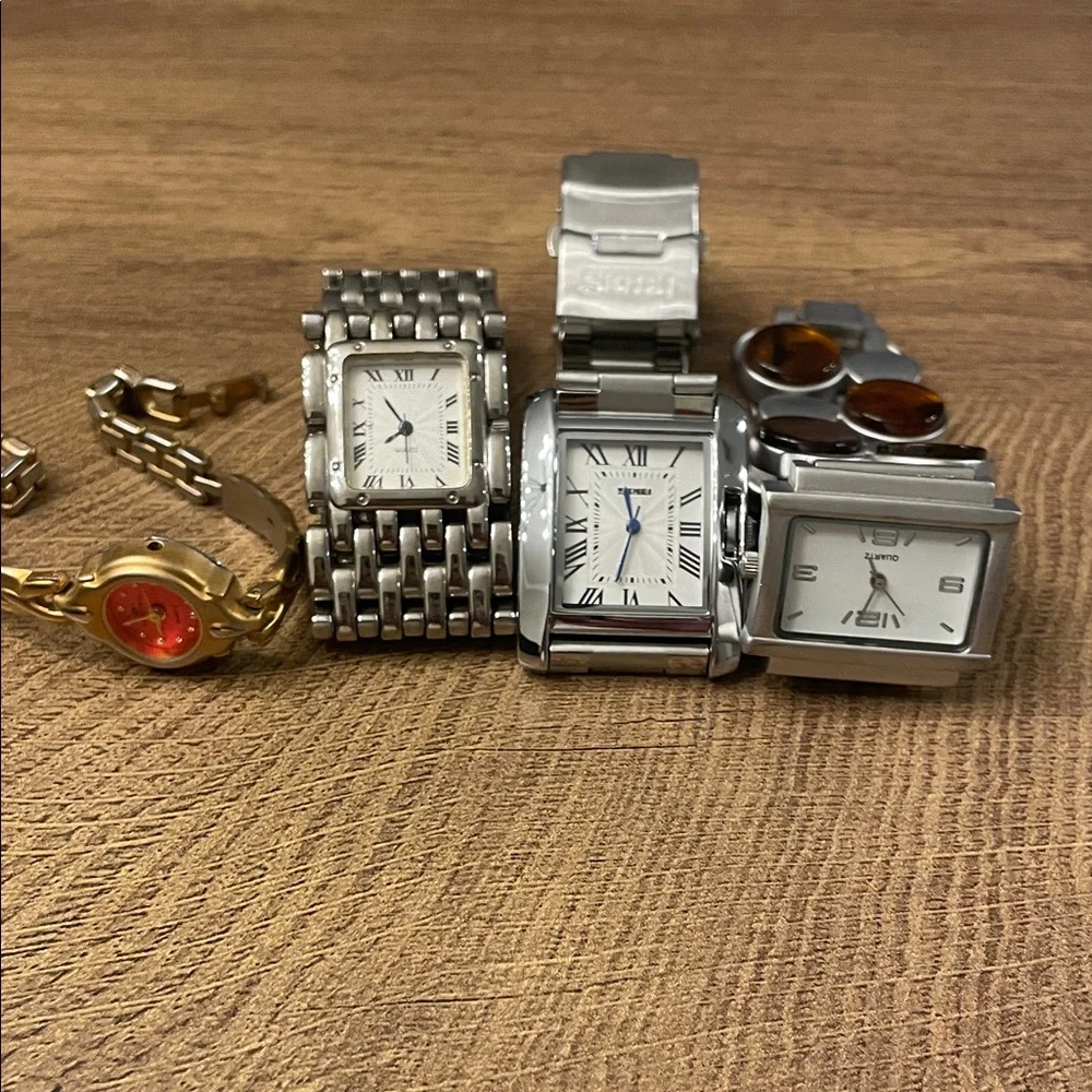 Watch bundle - Picture 1 of 2